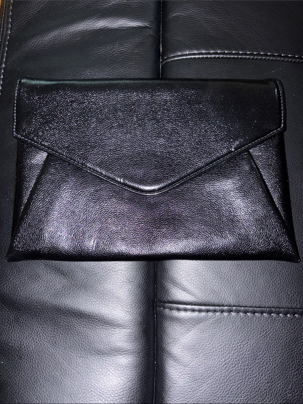 Classic Black Envelope Clutch - Sleek Women's Evening Bag